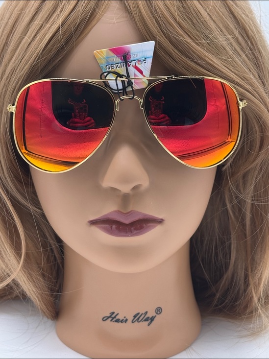 Unbranded Accessories - Red Gradient Polarized Aviators